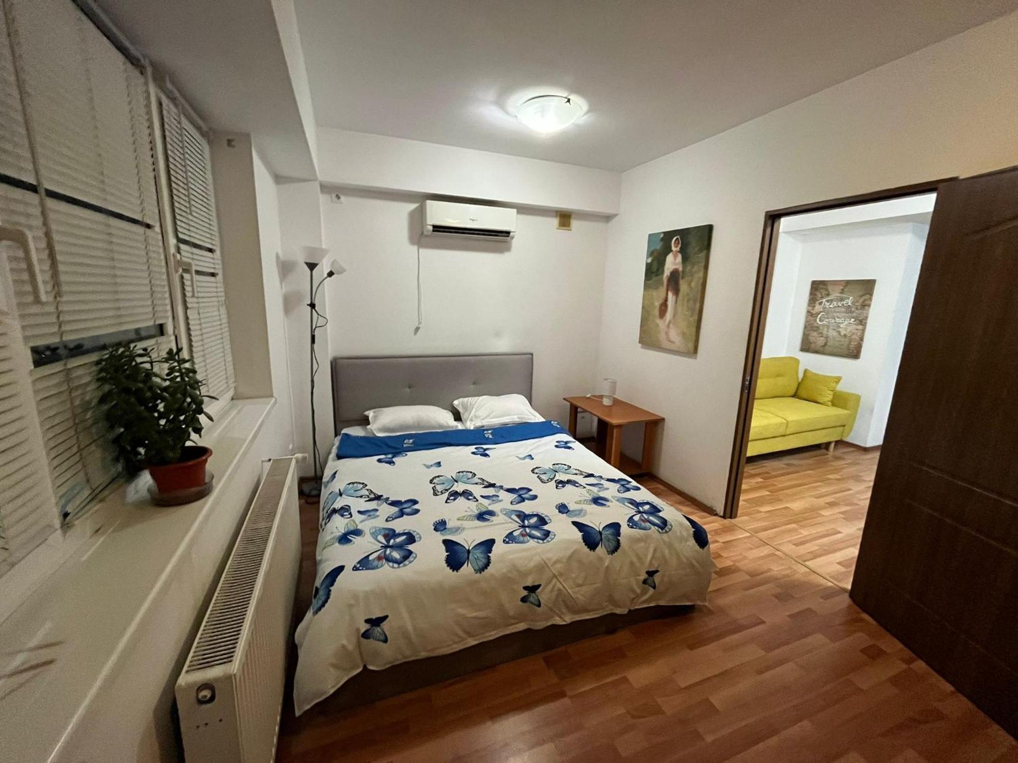 Lemonhouse Apartment Bukares Bagian luar foto